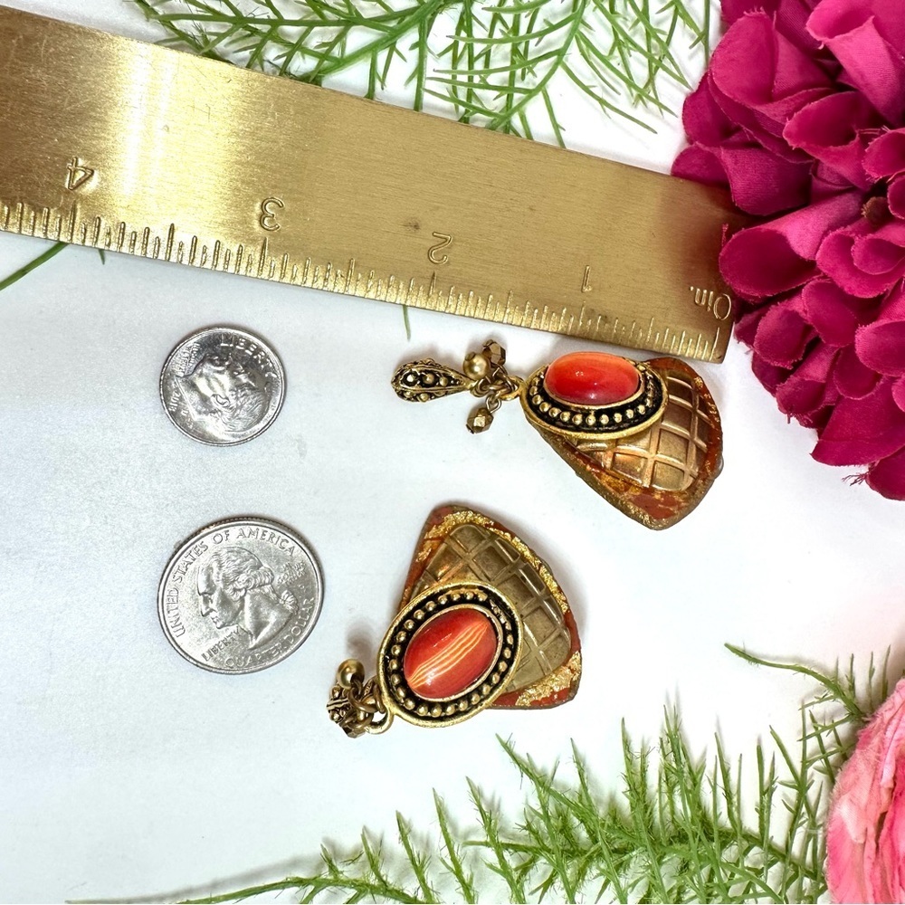 VINTAGE⚜️RETRO Orange Glass Cabochon Clip Earrings - Picture 5 of 5